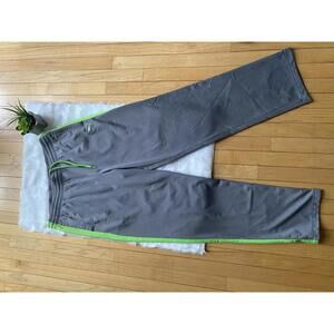 Puma Men's Gray and Green Sweatpants Joggers Size XL